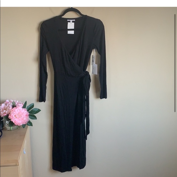 Good American The Daynight Dress - Picture 2 of 4